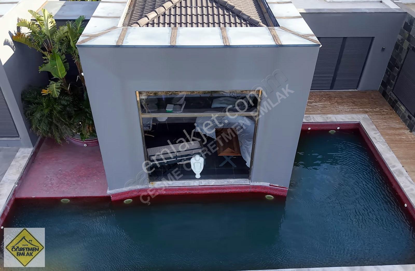 Çeşme Dalyan'da Deniz Yakını, 1000m² Bahçeli Lüks Villa - Görsel 16