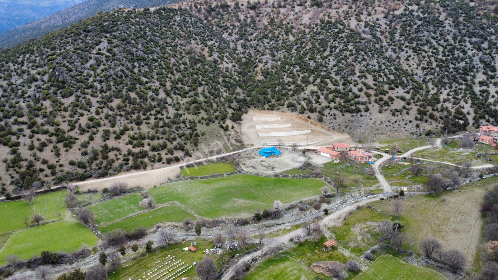 Yatırımlık! Teraslanmış, Yolu Var, Doğa Manzaralı Satılık Arsa - Görsel 8