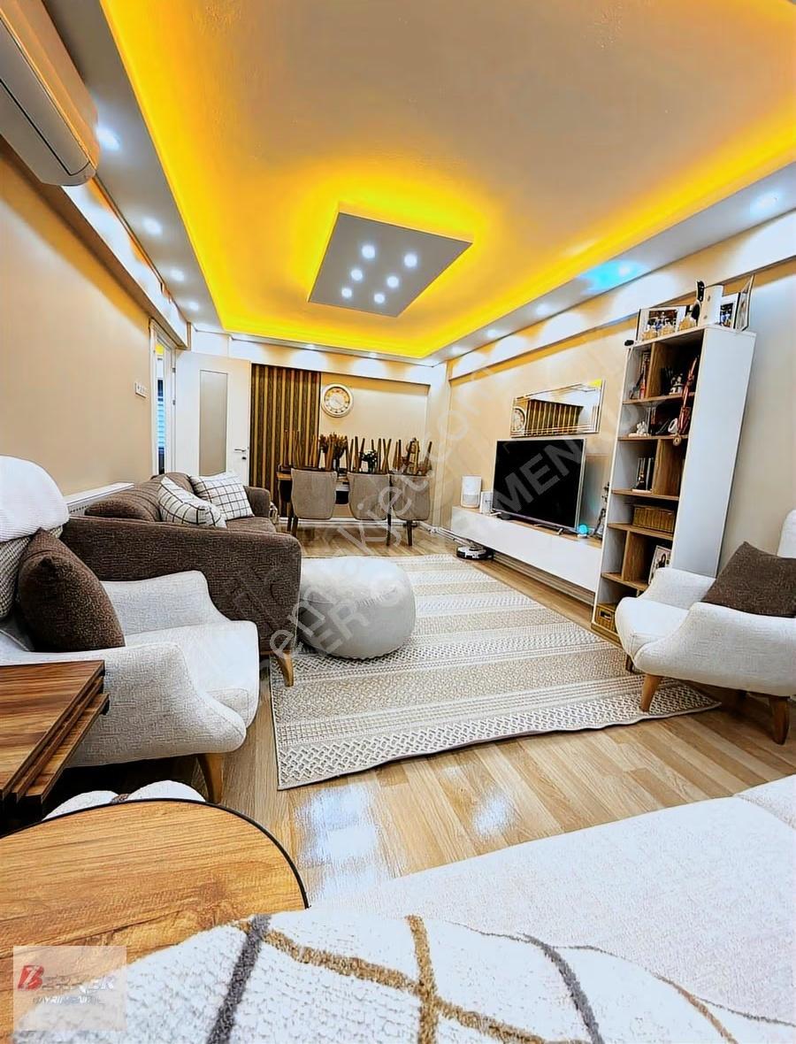 Arda Mah Cadde Üzerinde 3+1 130m2 Asansörlü Arakat Daire - Görsel 3