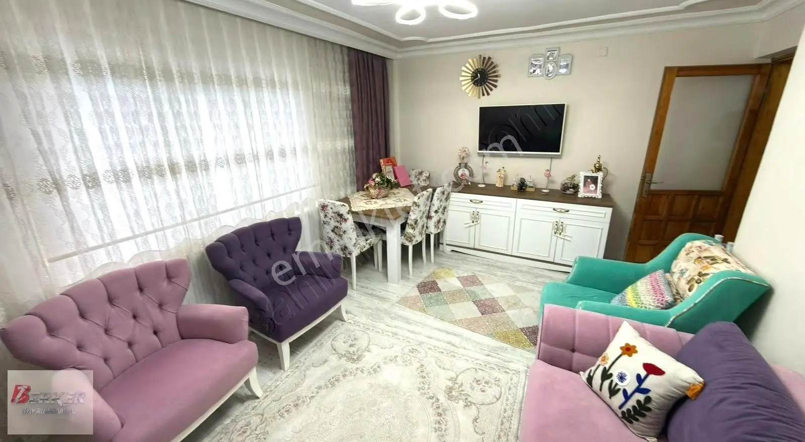 Mutlu Mah 3+1 130m2 Kapalı Mutfak Satılık Daire
