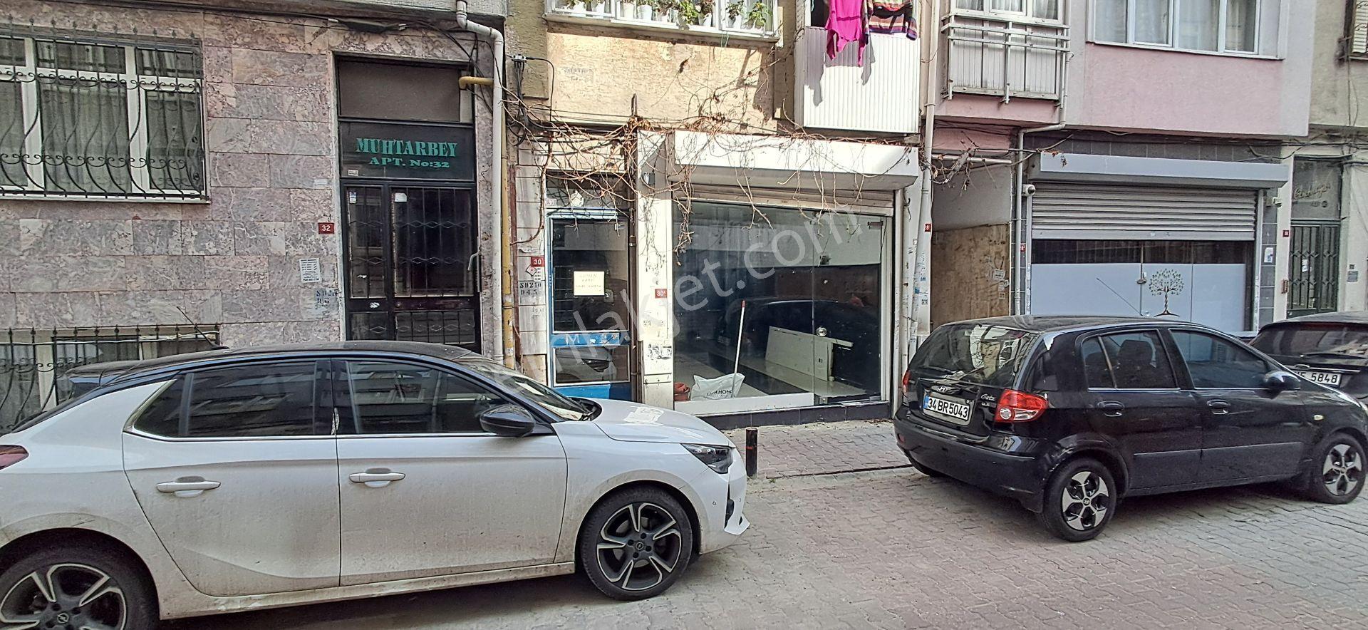 Bakırköy İstanbul Caddesine Çok Yakın 65 M2 Giriş 18 M2 Bodrum 18 M2 Bahçe Değerli Dükkan - Görsel 29