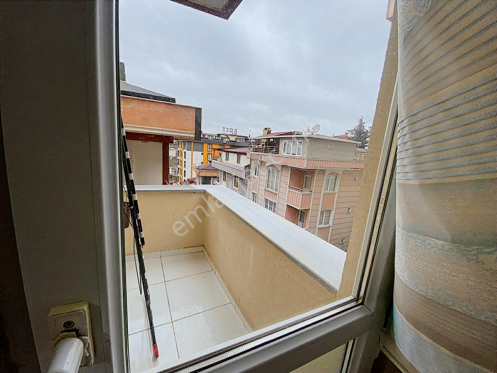 Eyüpsultan Emniyettepe 3+1 Geniş Aydınlık Balkonlu Satılık Daire - Görsel 27