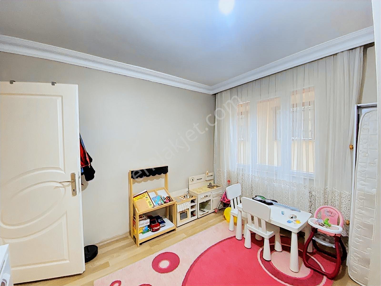 Eyüpsultan Emniyettepe 3+1 Geniş Aydınlık Balkonlu Satılık Daire - Görsel 19