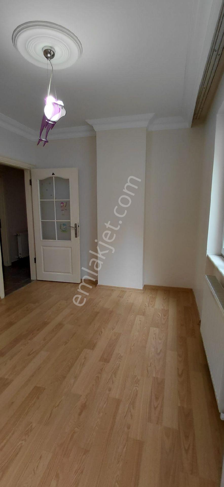 S.evler Merkezde Metrobüse 3dk.yeni Binada Otoparkli 3+1 130m2 3.kat Lüx Kupon Daire - Görsel 35