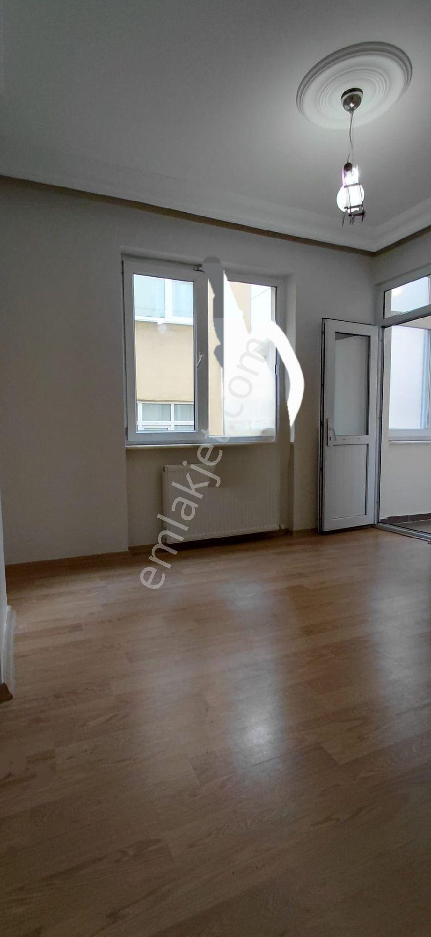 S.evler Merkezde Metrobüse 3dk.yeni Binada Otoparkli 3+1 130m2 3.kat Lüx Kupon Daire - Görsel 12