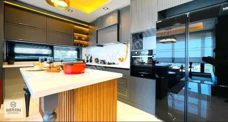 Mavinin En Ön Sırası Denize Sıfır 4+1 Premium Proje