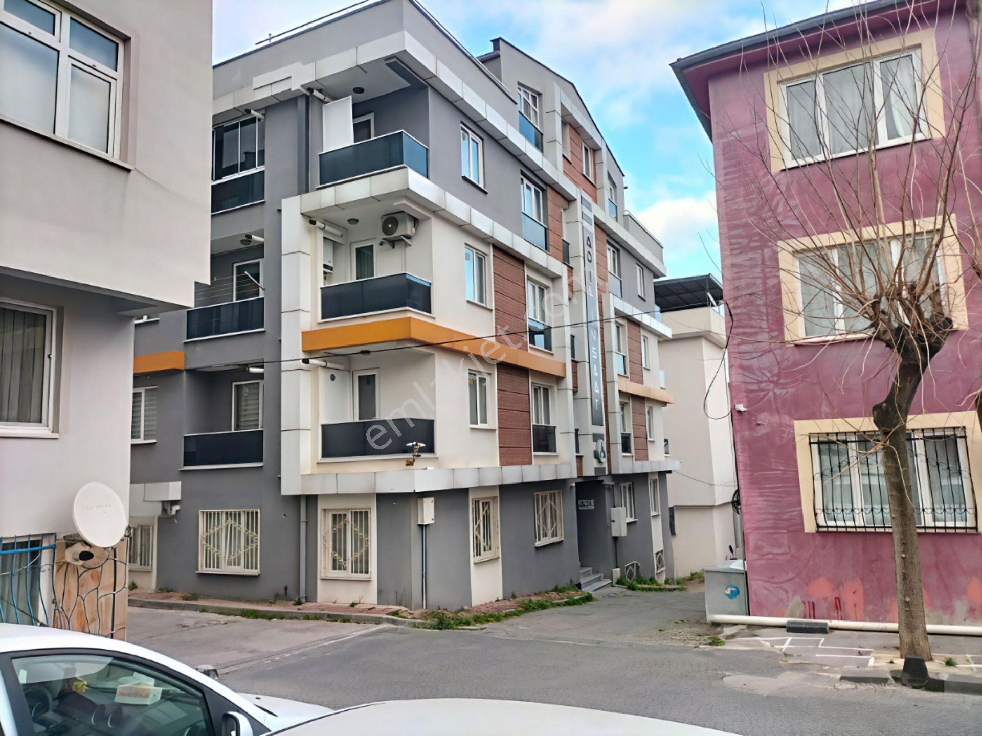 Re/max Mid Balıkesir Lisesi Karşısı Satılık 1 + 1 Ara Kat Daire - Görsel 2