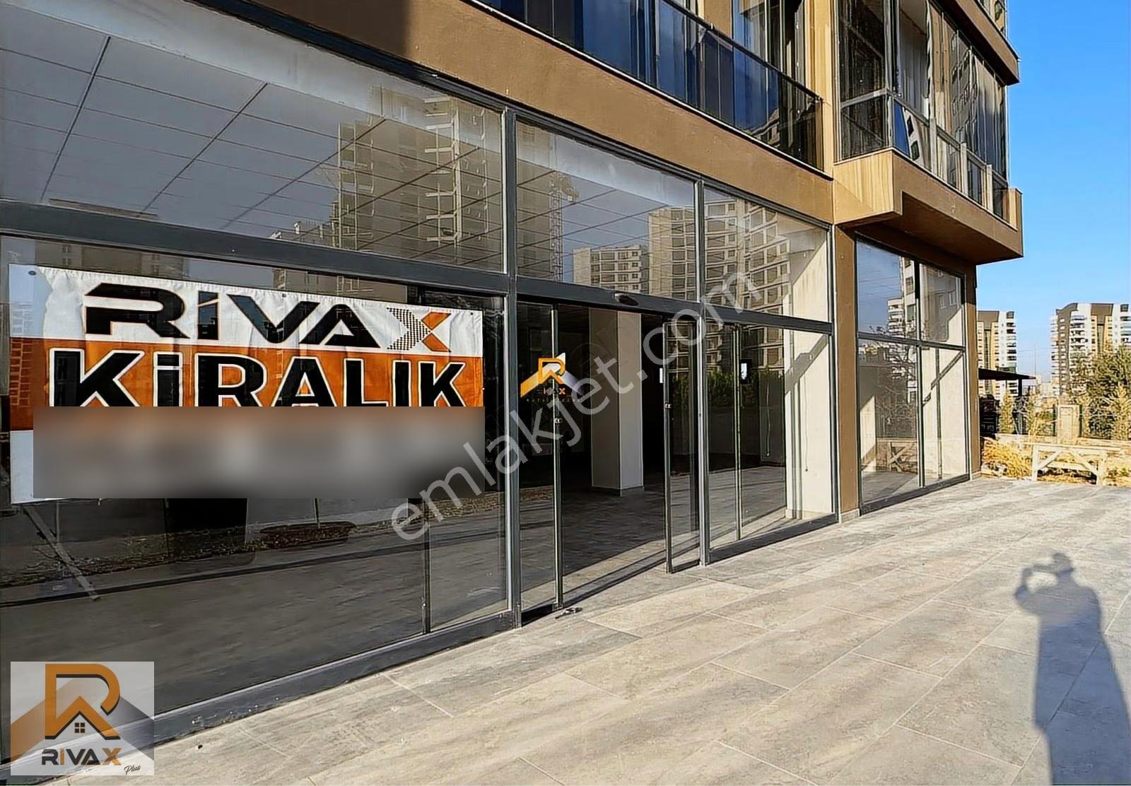 Rivax'tan Prestijli,şık Tasarım Ve Modern Satılık Dükkan! - Görsel 2