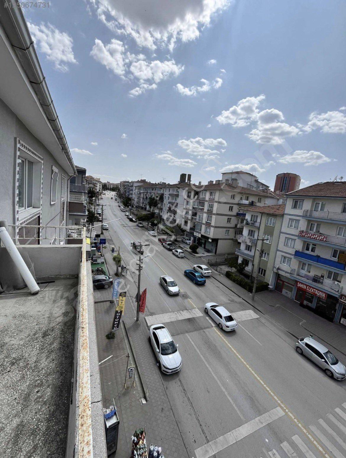 Hastaneye Komşu , Önü Asla Kapanmaz Manzaralı 145 M2 Brüt 3+1 Geniş Daire - Görsel 11