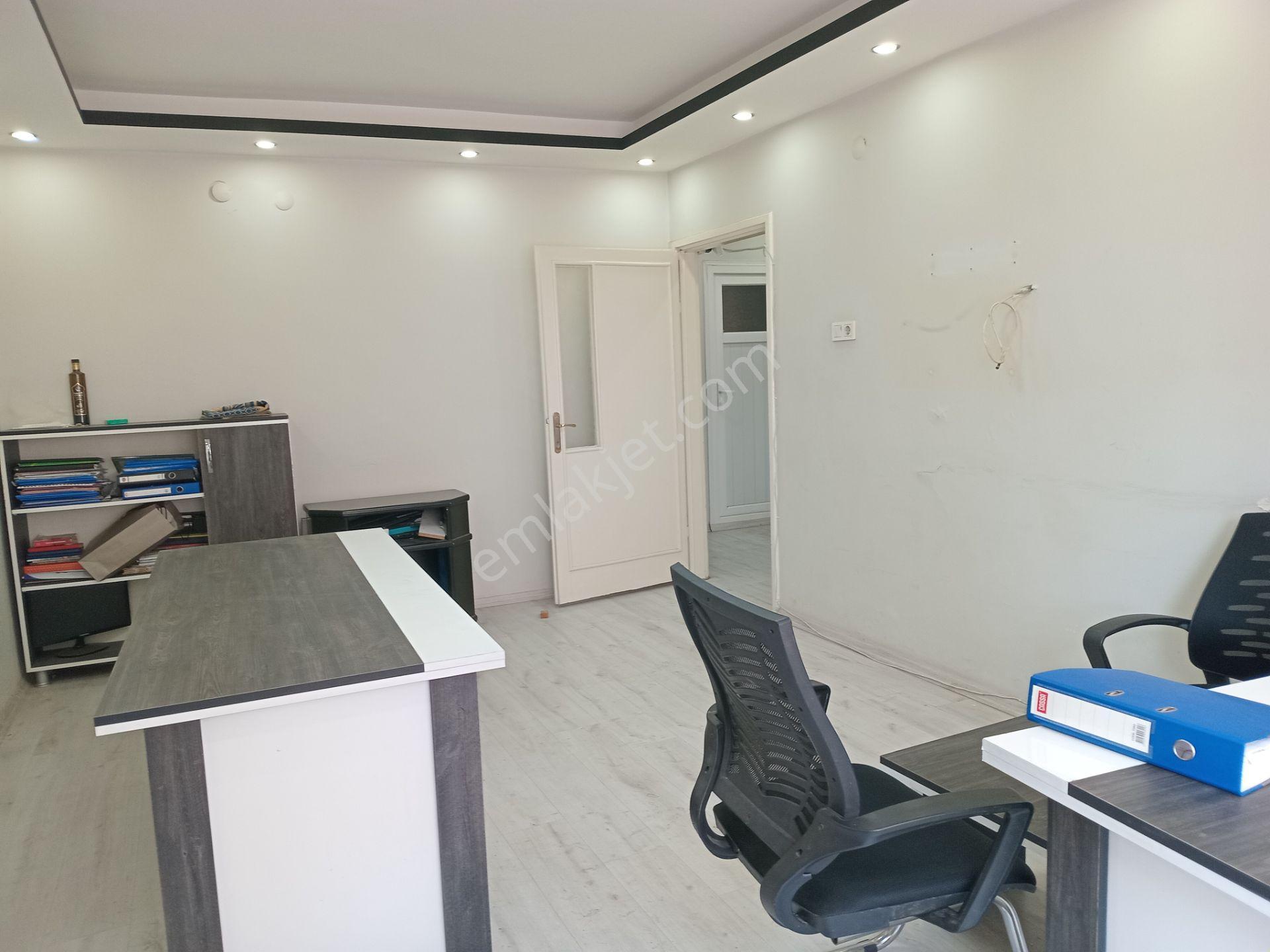 Satılık Büro-ofis Çarşı Merkezde 2+1 - Görsel 14