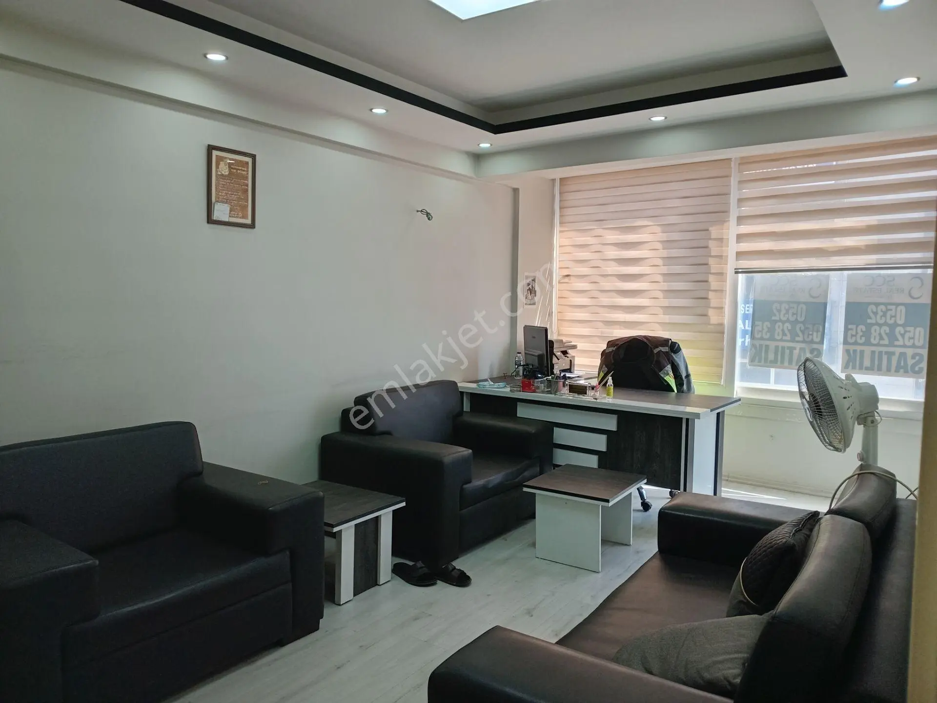 Satılık Büro-ofis Çarşı Merkezde 2+1 - Görsel 3