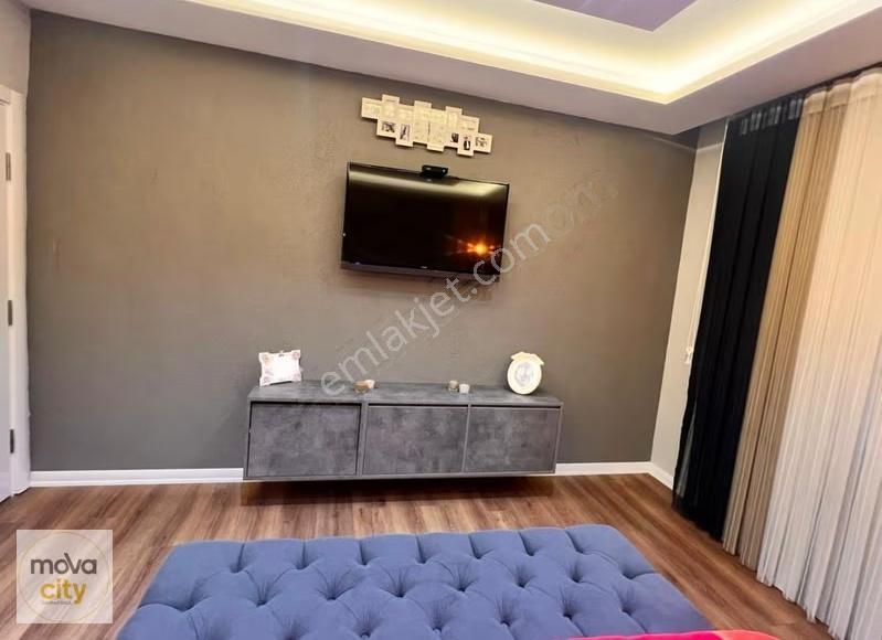 Binevlerde Full Yapılmış 2 Katlı Satılık Villa - Görsel 27