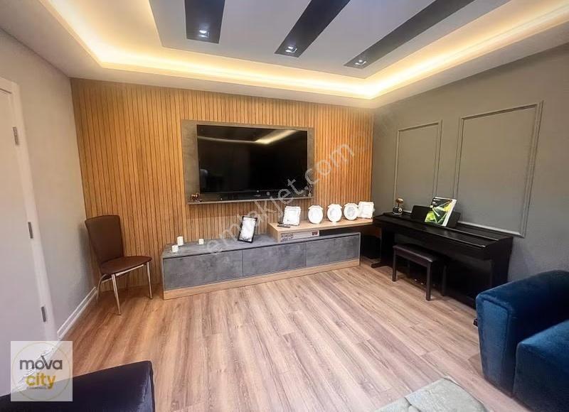 Binevlerde Full Yapılmış 2 Katlı Satılık Villa - Görsel 19