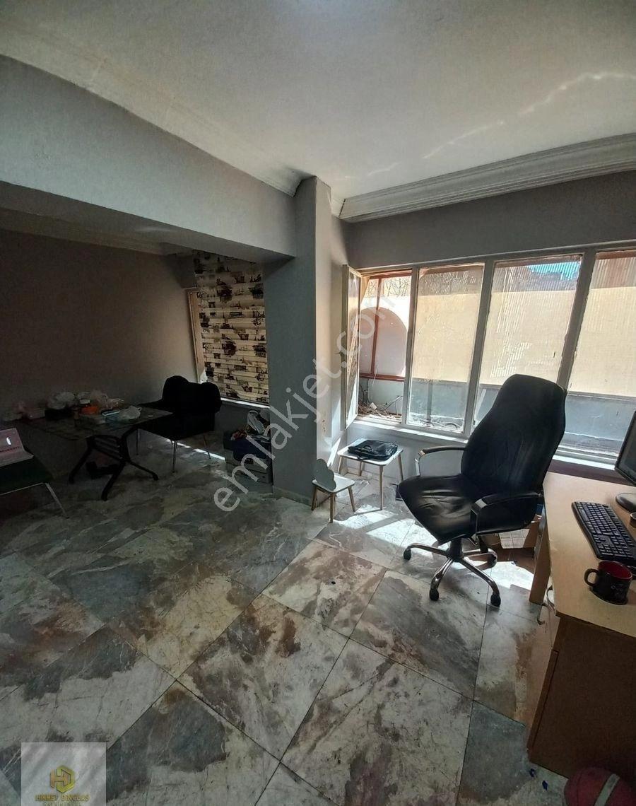 Kızılcıklı Caddesinde Devren Kiralık İşyeri - Görsel 19