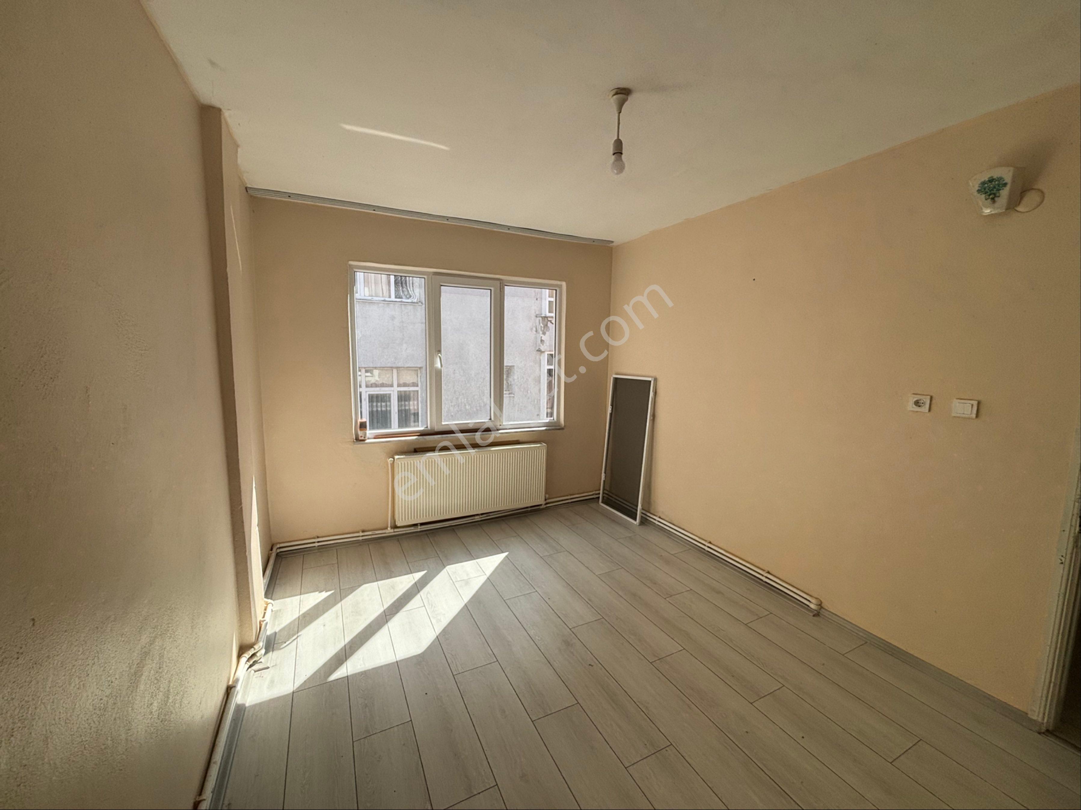 Bafra Emirefendi Mahalesin’de Kiralık Arakatta Doğalgazlı 2+1 Daire - Görsel 5