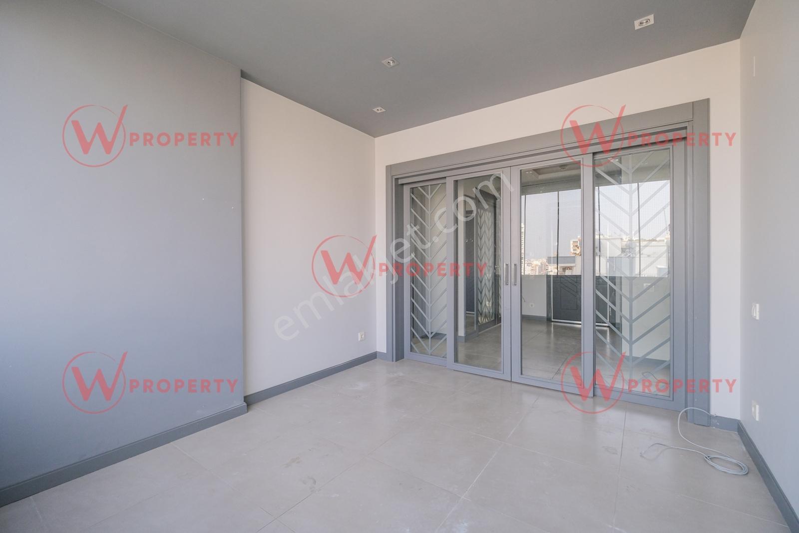 W Property'den Merkez Mah.'de Kış Bahçeli Kiralık 5+1 - Görsel 4