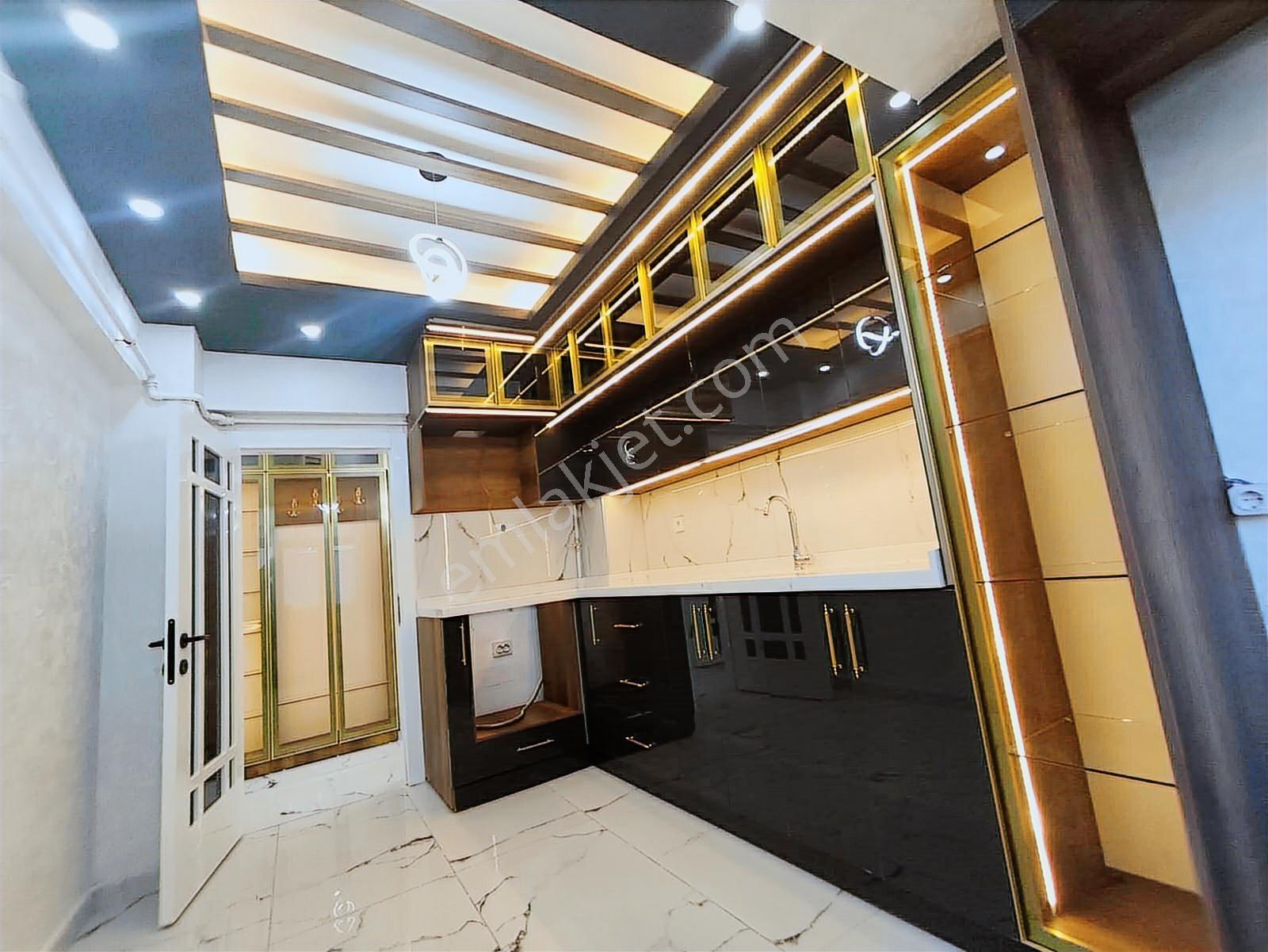 Sincan Malazgirt Mah'de Full Yapılı Ultra Lüx Cadde Üzeri Daire - Görsel 32