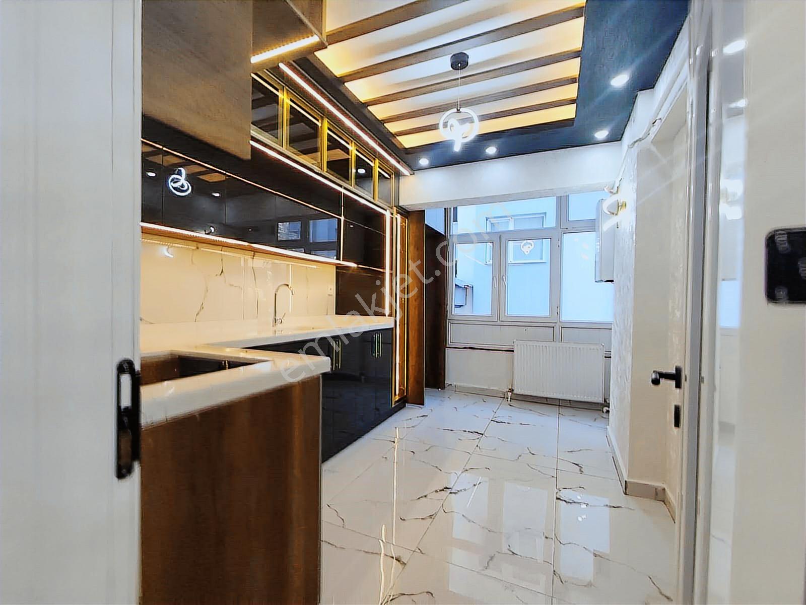 Sincan Malazgirt Mah'de Full Yapılı Ultra Lüx Cadde Üzeri Daire - Görsel 34