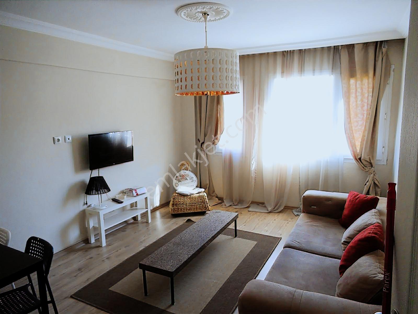 Karşıyaka Alaybey'de Merkezi Konumda Eşyalı 2+1 Kiralık Daire - Görsel 21