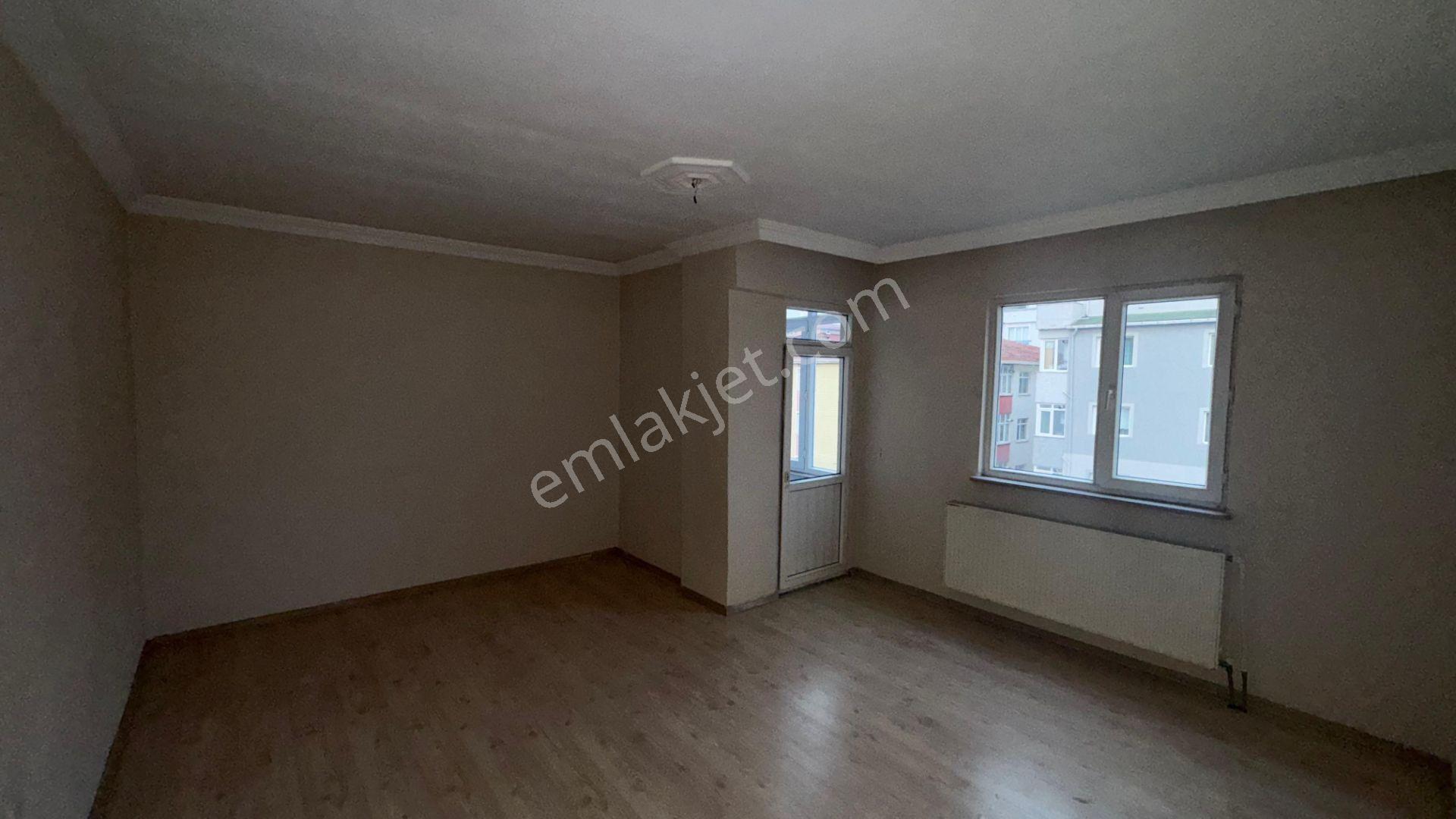 Belediye Ve Hastane Ortasında Cadde Üzeri Daire - Görsel 3