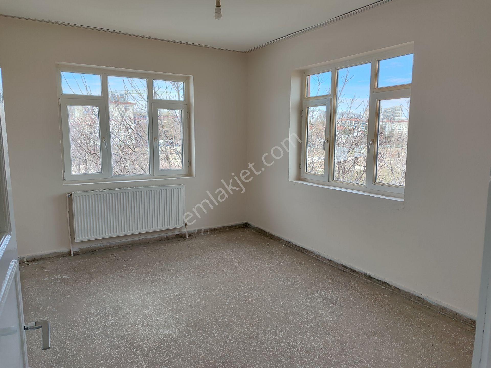 Sürsürü Mah Tarım Civarı Kiralık 3+1 Ara Kat Daire - Görsel 5