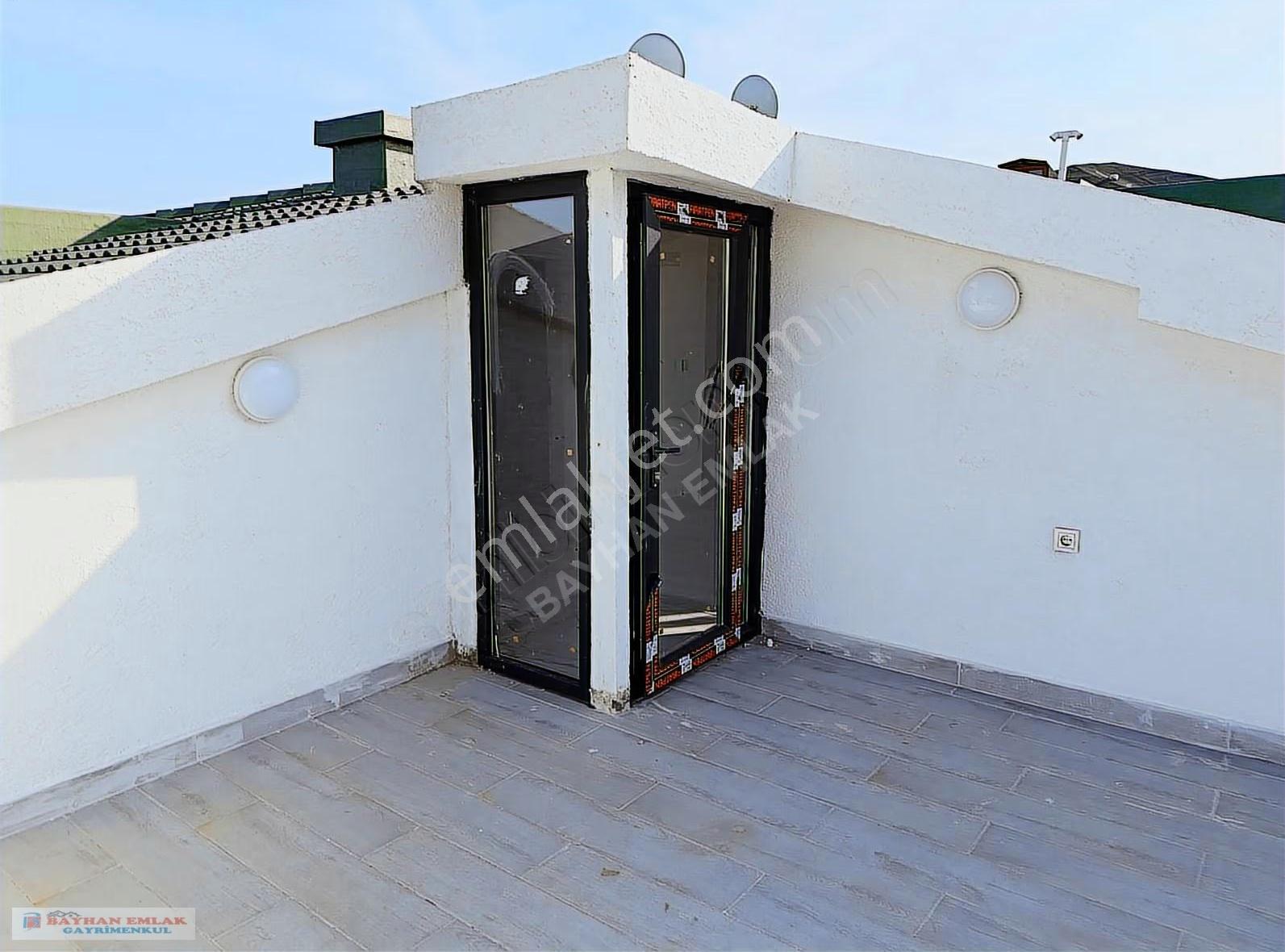Mimaroba'da Deniz Manzaralı Lüks Triplex Villa - Görsel 7