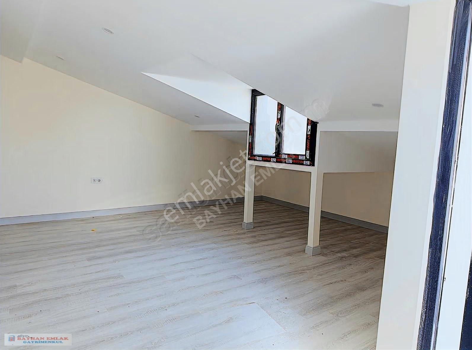Mimaroba'da Deniz Manzaralı Lüks Triplex Villa - Görsel 16