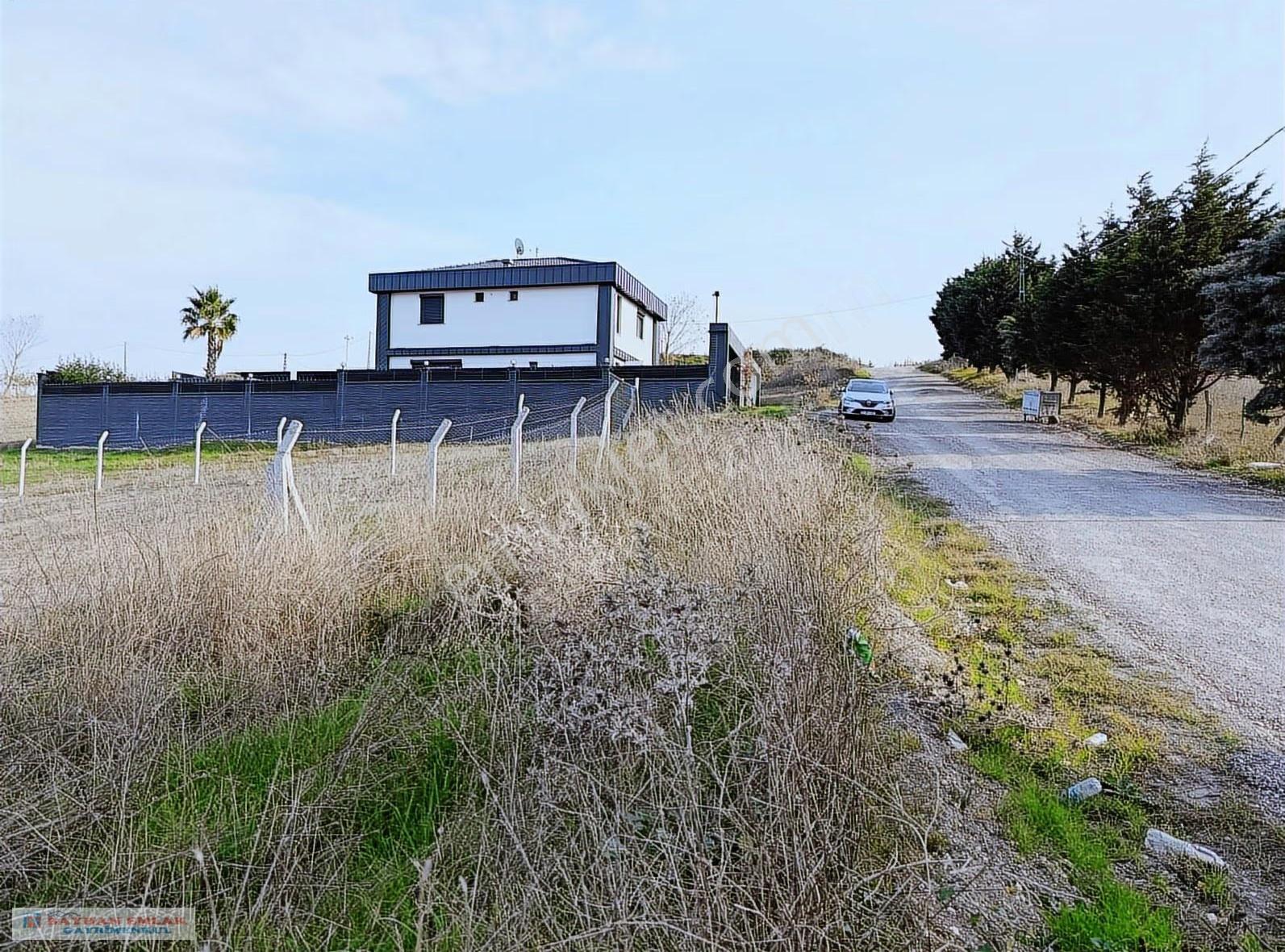 Büyükçekmece Tepecik Hürriyet Mahallesi'nde Satılık 528 M2 Arsa