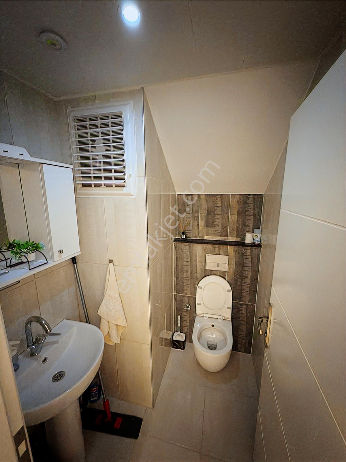Mahmutlarda Denize 350 Metre 3+1 Dubleks Full Eşyalı Havuzlu - Görsel 13