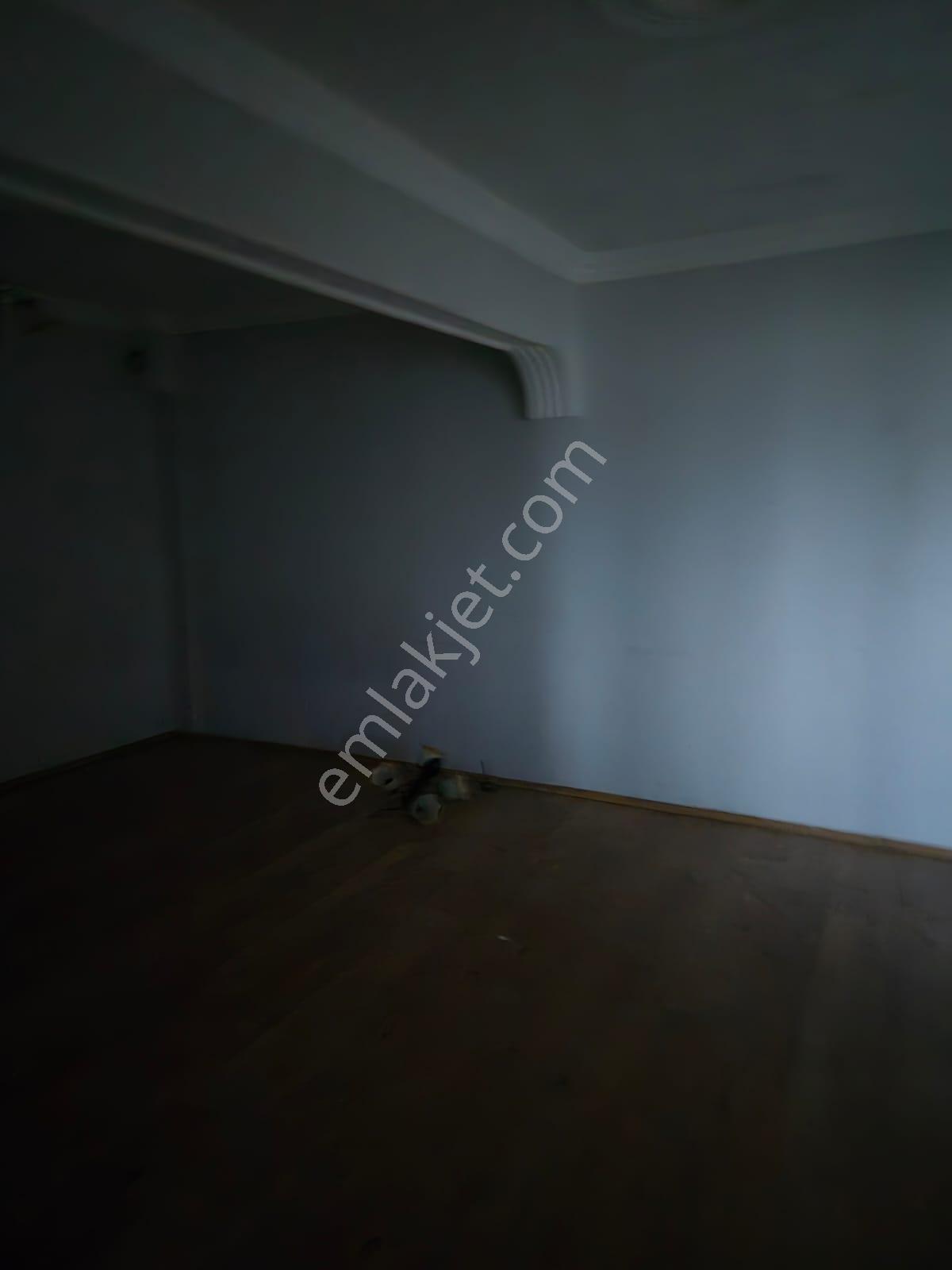 Kuşadası Tam Merkezinde 2 Katlı Müstakil Ev - Görsel 19