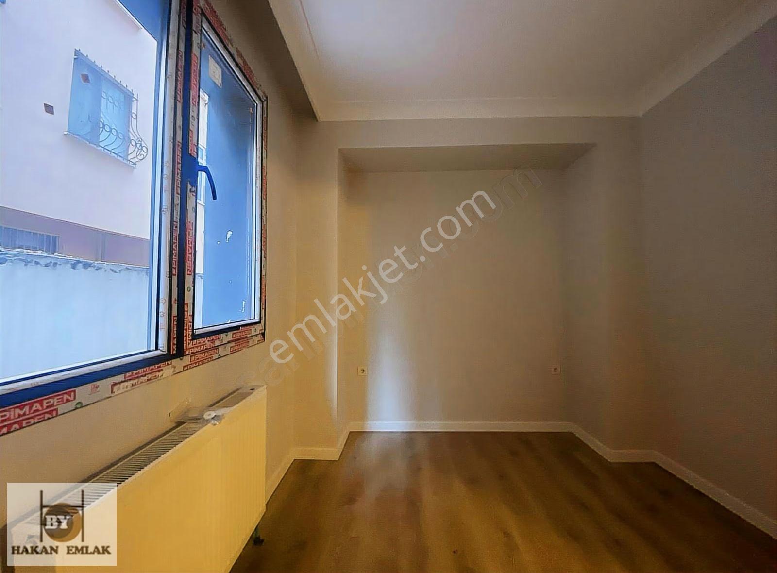 -934 Güngören Haznedarda Satılık Yapı Sıfır Bahçe Kat Daire - Görsel 2