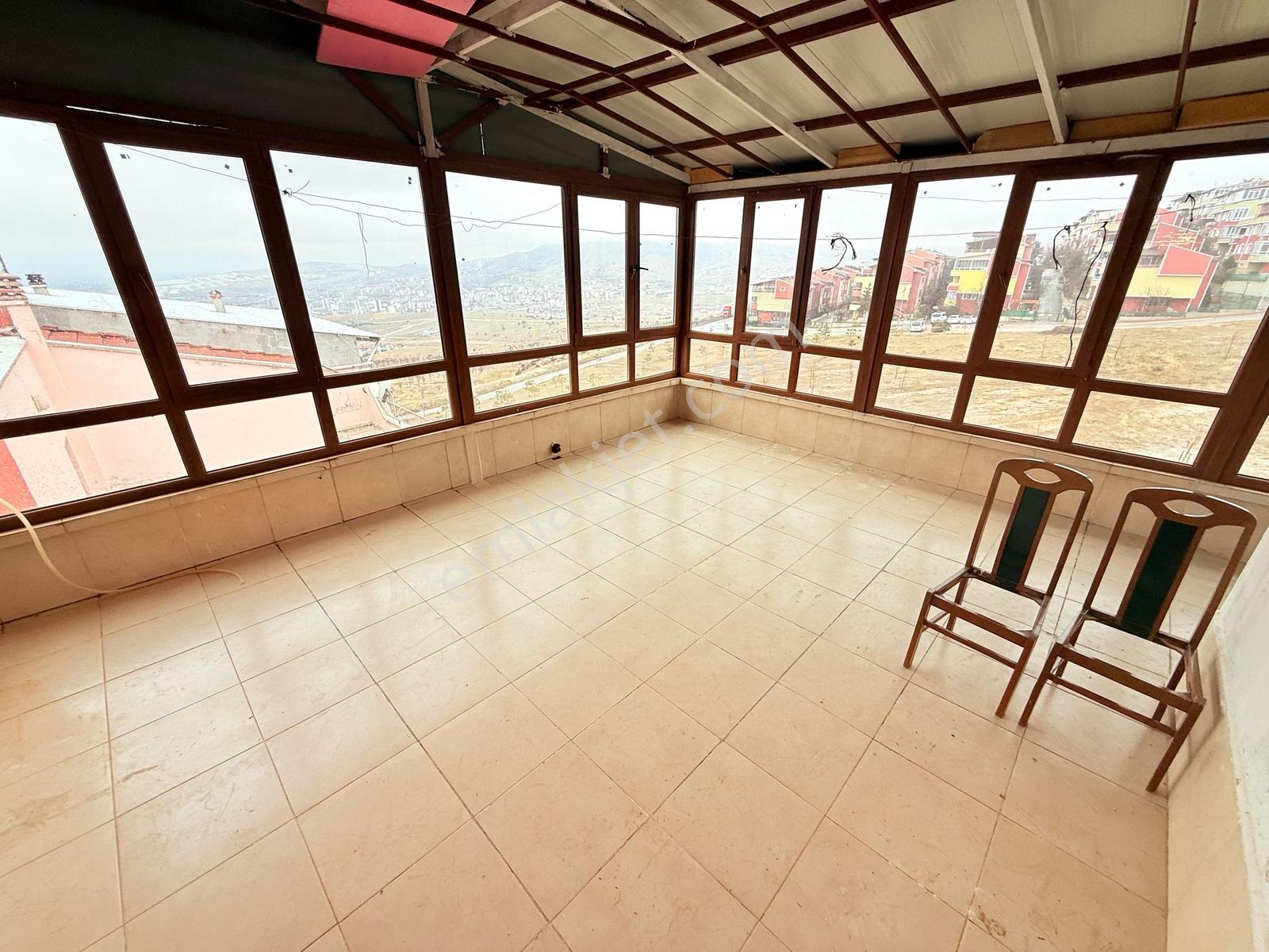Manzaralı Site İçinde 6+2 450 M2 Müstakil Bahçeli Süper Villa - Görsel 5