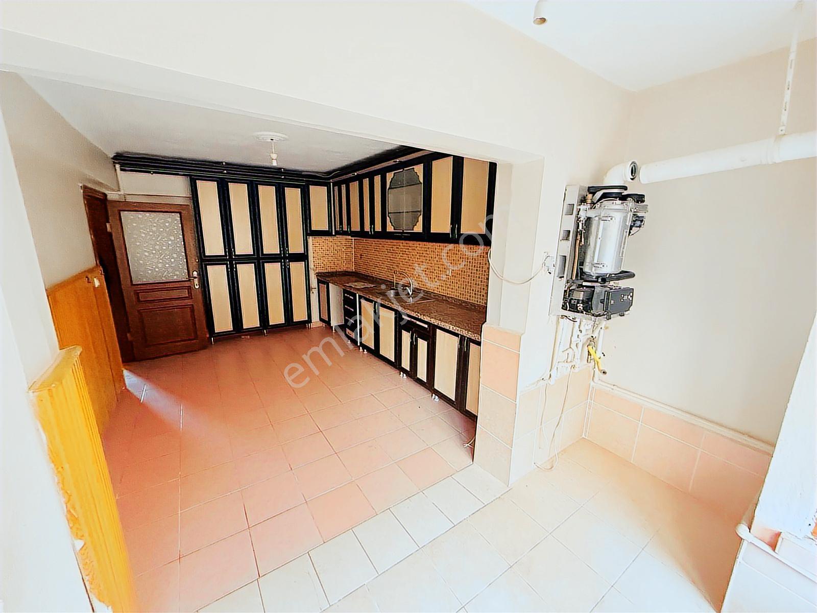 Manzaralı Site İçinde 6+2 450 M2 Müstakil Bahçeli Süper Villa - Görsel 10