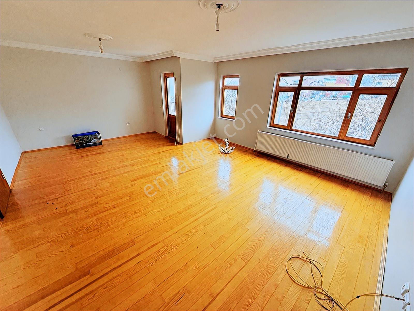 Manzaralı Site İçinde 6+2 450 M2 Müstakil Bahçeli Süper Villa - Görsel 2