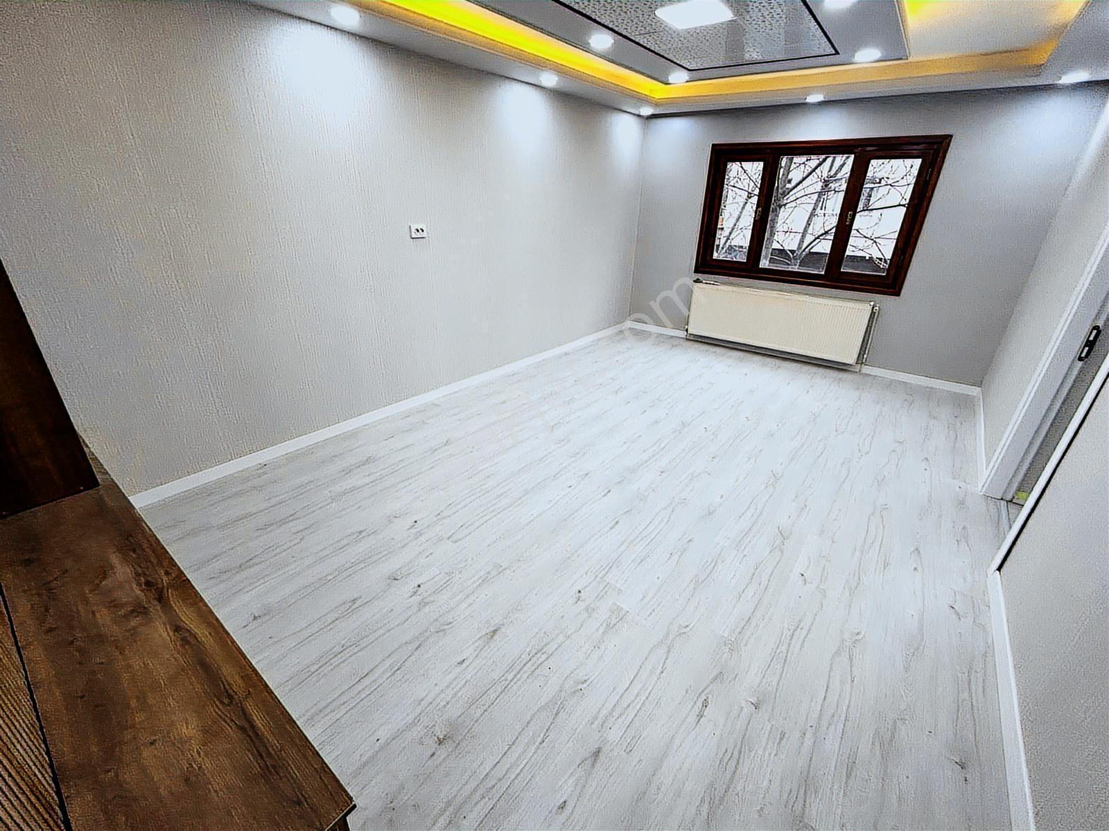 Sincan Tandoğan Mah'de Ara Katta Cadde Üzeri Full Yapılı Daire - Görsel 9