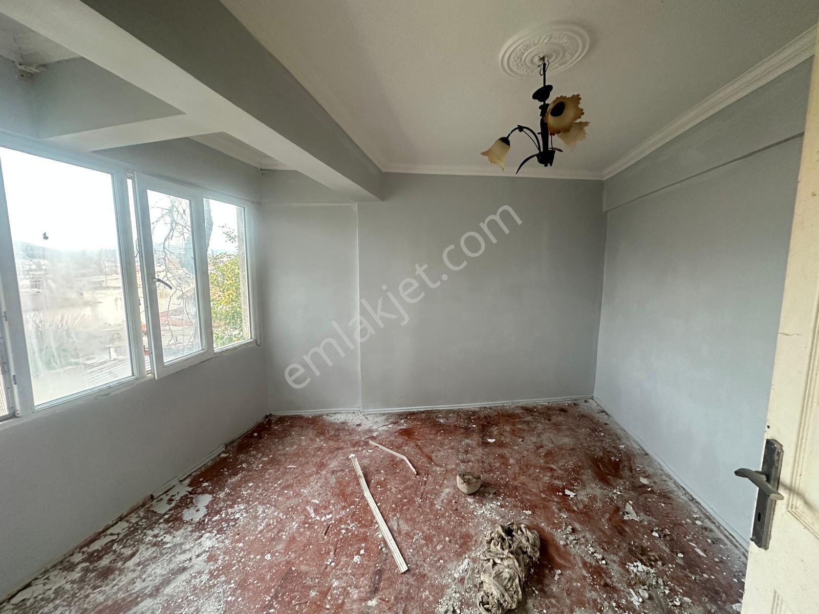 Kuşadası Merkezde 5+2 Müstakil Ev - Görsel 13