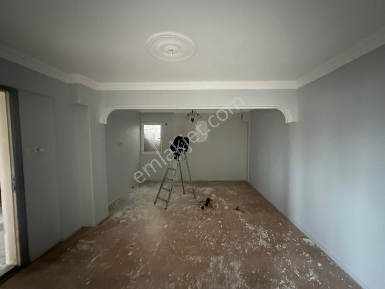 Kuşadası Merkezde 5+2 Müstakil Ev - Görsel 10