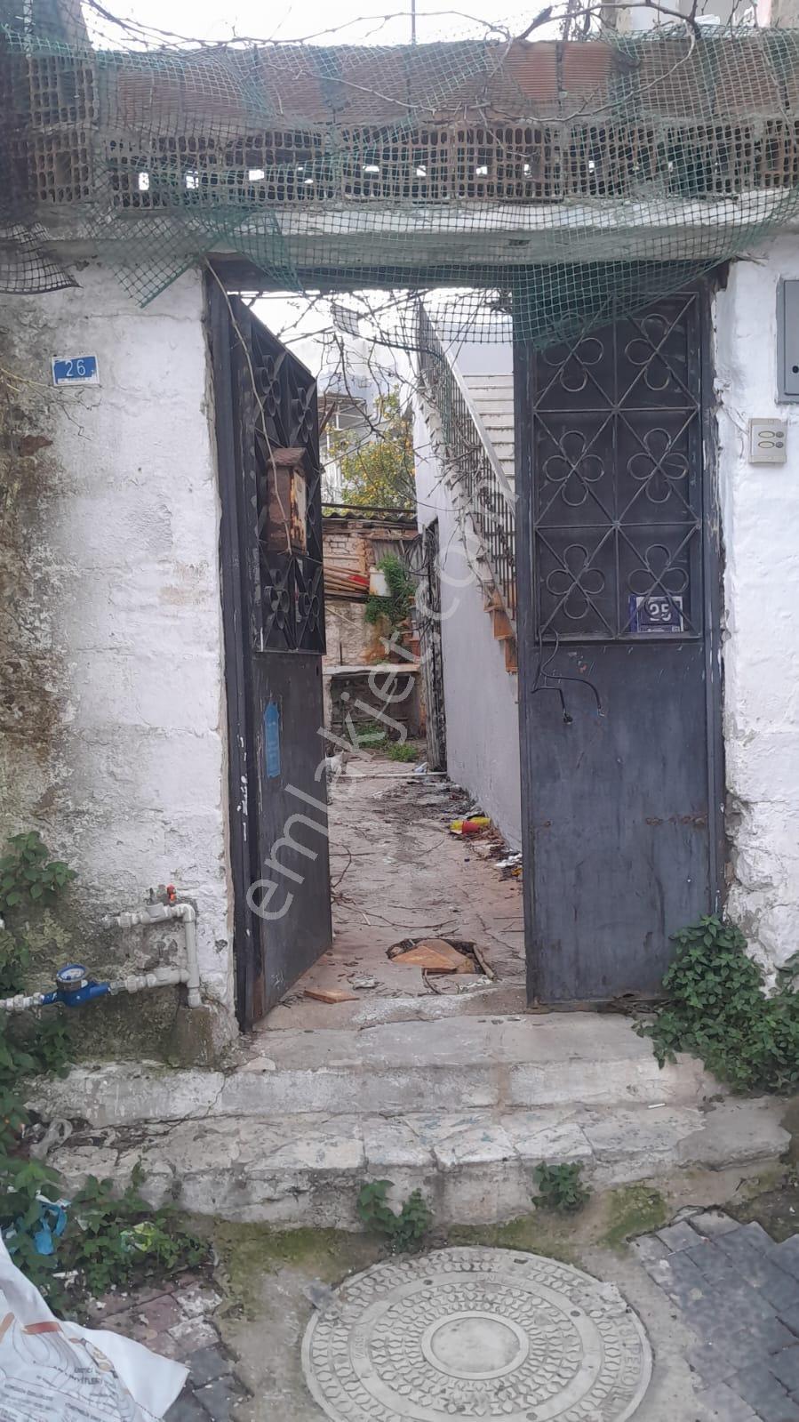 Kuşadası Merkezde 5+2 Müstakil Ev - Görsel 28