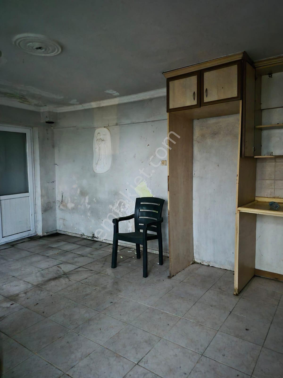Kuşadası Merkezde 5+2 Müstakil Ev - Görsel 9