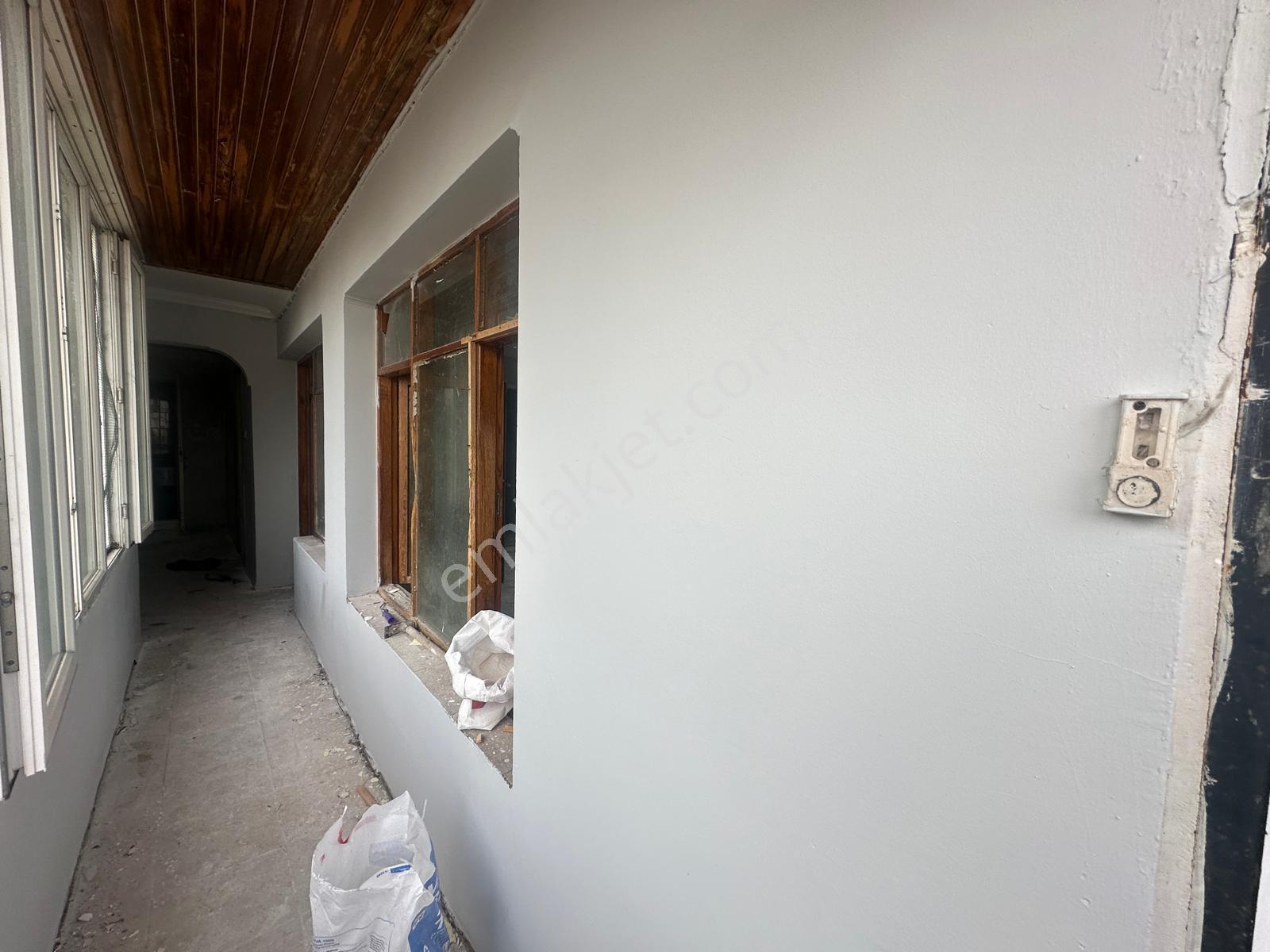 Kuşadası Merkezde 5+2 Müstakil Ev - Görsel 6