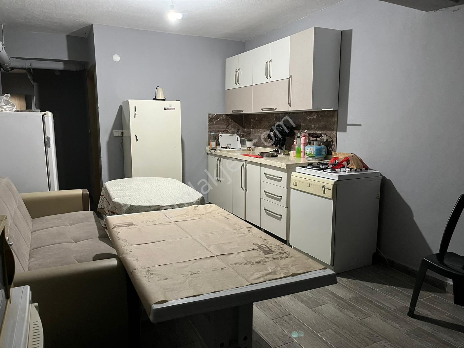 Çanakkale Kepez Atatürk Cad. Üzeri Devren Kiralık İşletme - Görsel 18