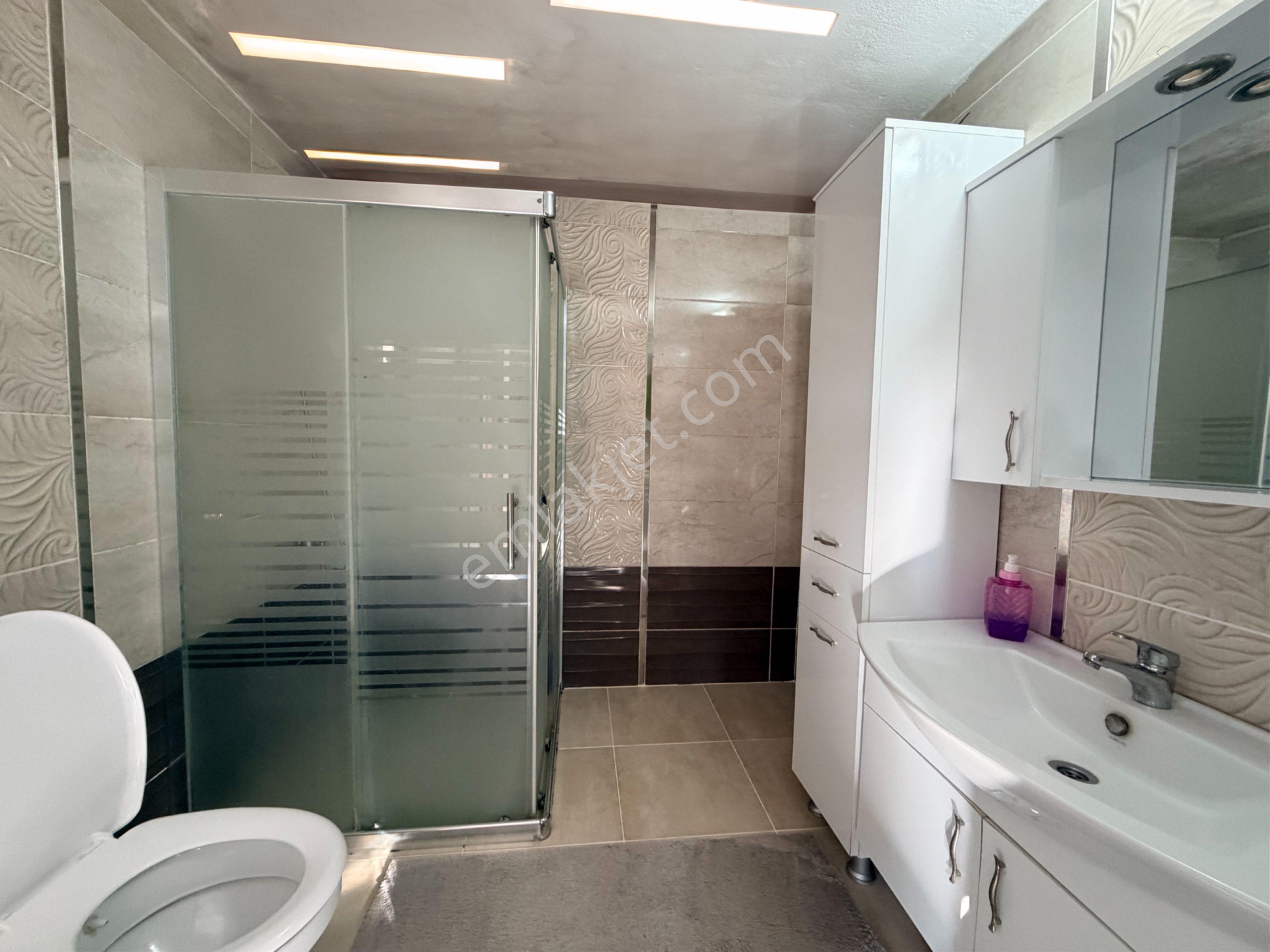 Deniz Manzaralı, Geniş Müstakil Villa: 3+1, 185m² Net - Görsel 30