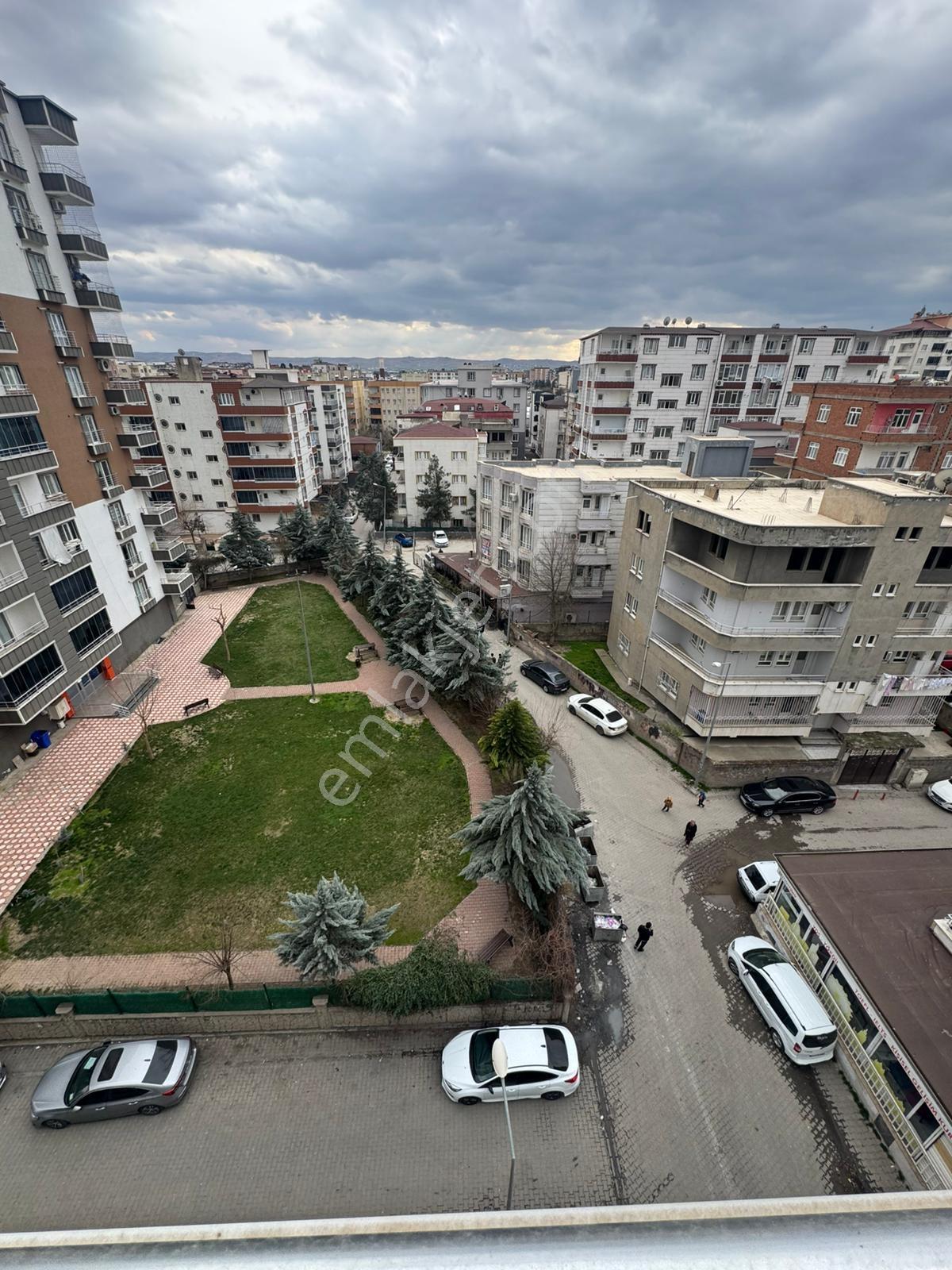Çalışkan Emlaktan Gap Mah. Kiralık 2+1 Teras Balkonlu Daire - Görsel 2