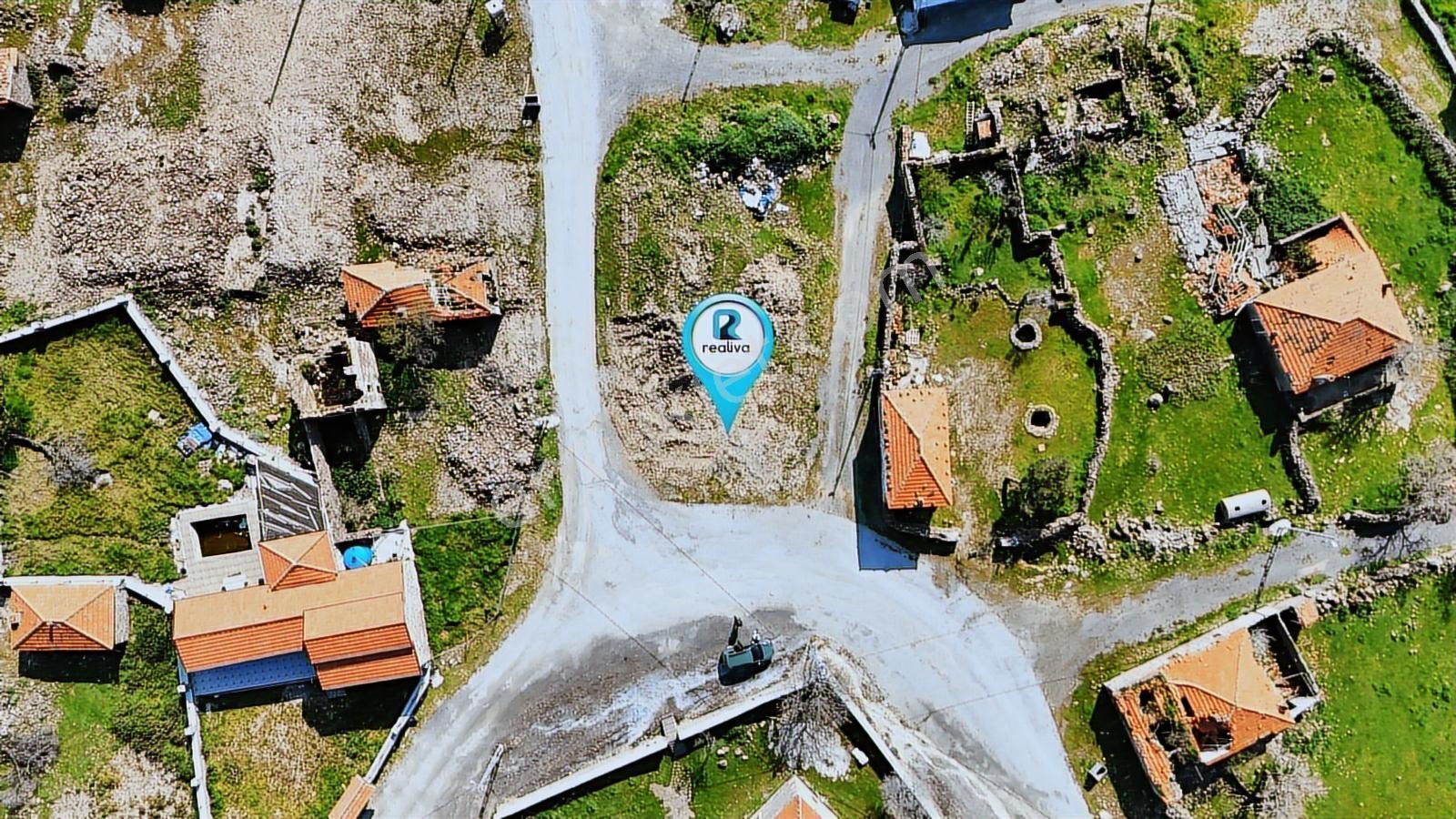 Realiva'dan Karaköy'de Satılık Köşe Parsel Arsa - Görsel 3