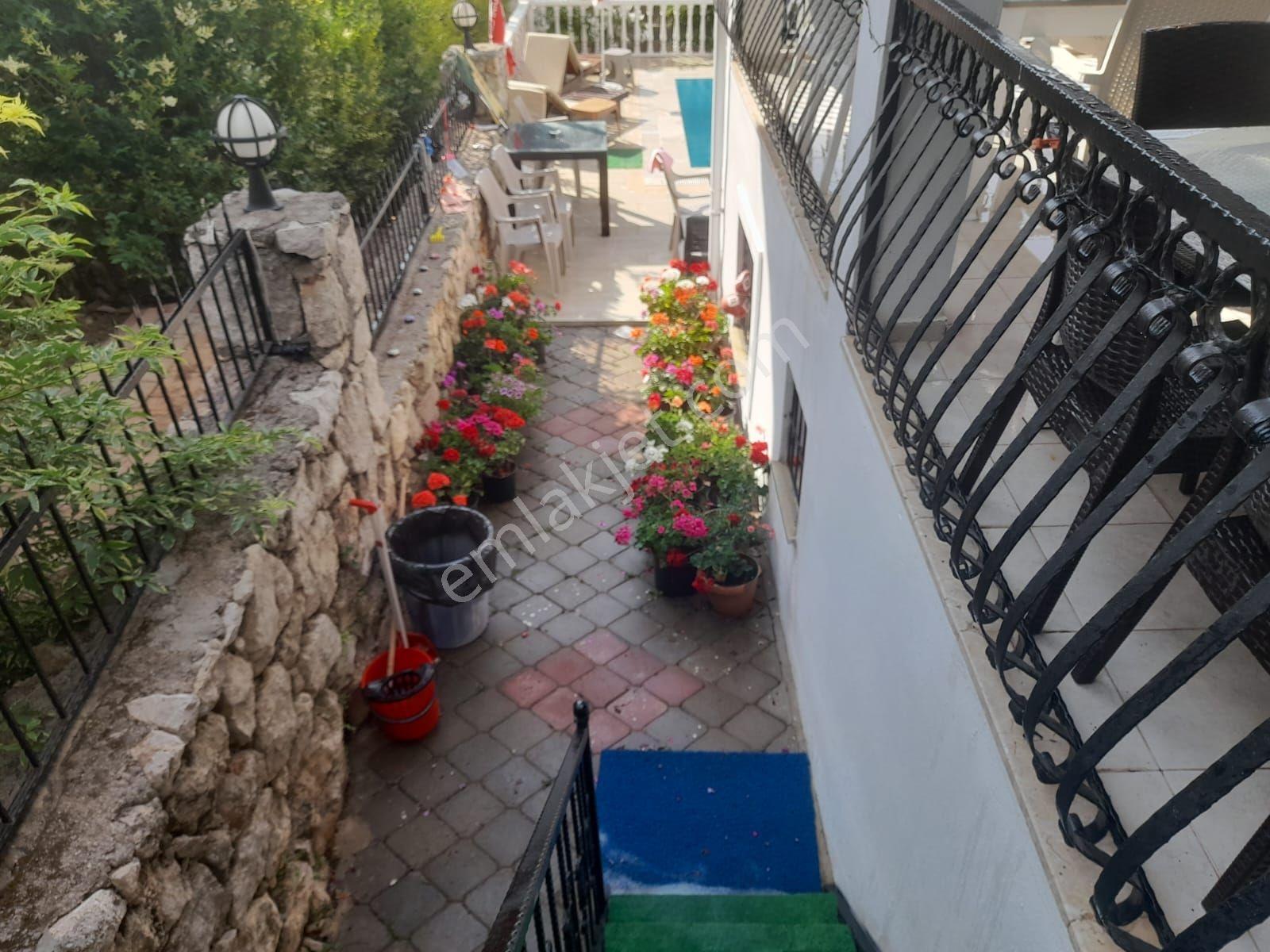 Fethiye, Hisarönü'nde 6+1 Satılık Müstakil Villa - Görsel 18