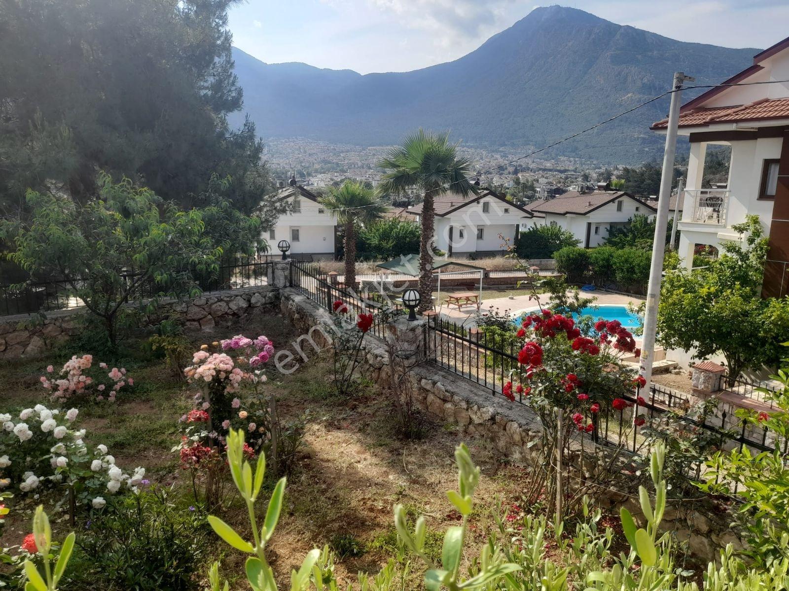 Fethiye, Hisarönü'nde 6+1 Satılık Müstakil Villa - Görsel 12