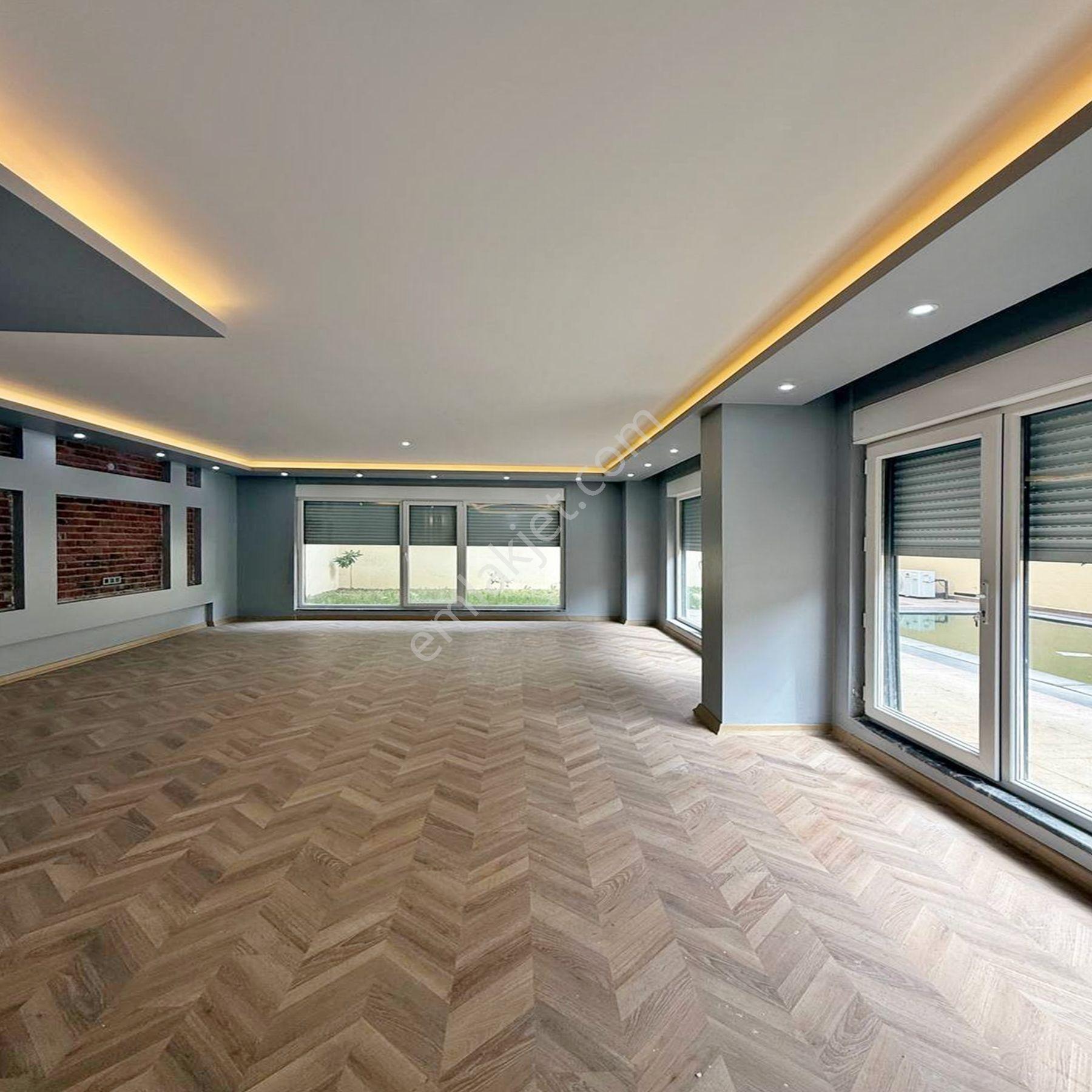 Beylikdüzü Bölgesi'nde Sıfır Müstakil Havuzlu 6+2 Masrafsız Villa Fırsatı !! - Görsel 8