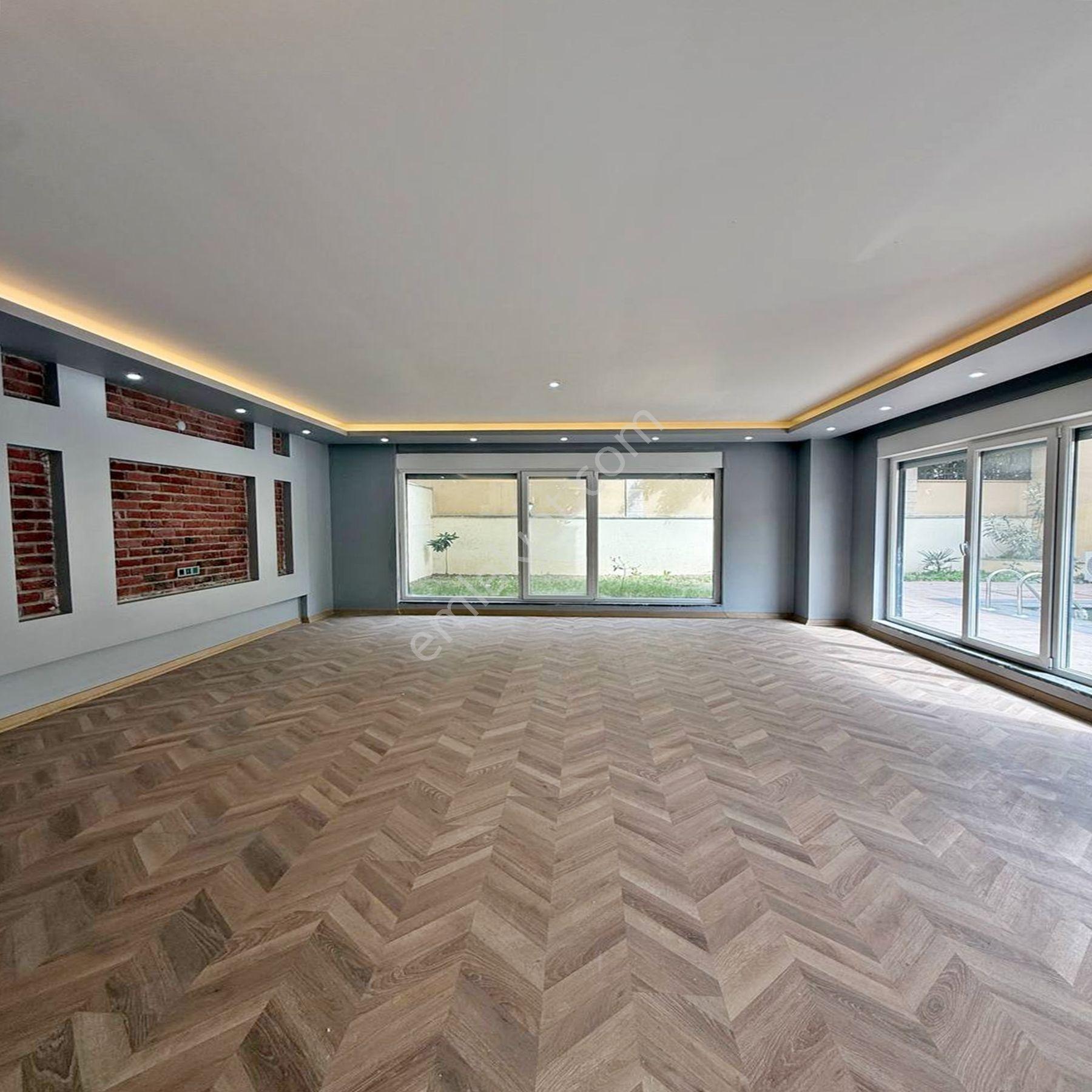 Beylikdüzü Bölgesi'nde Sıfır Müstakil Havuzlu 6+2 Masrafsız Villa Fırsatı !! - Görsel 5