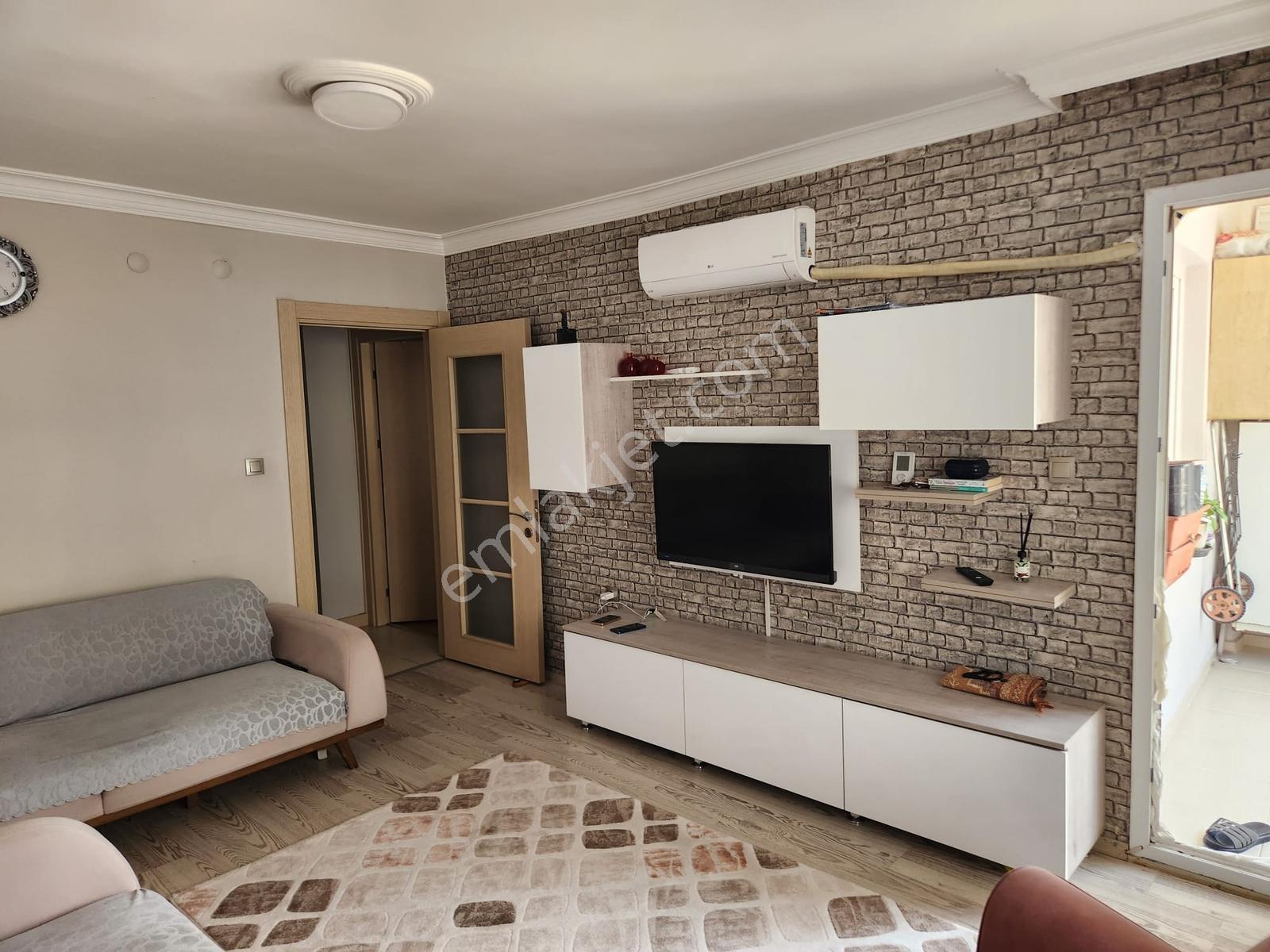 İzmir Buca Güven Mahallesinde Bakımlı Satılık 3+1 Daire. - Görsel 34