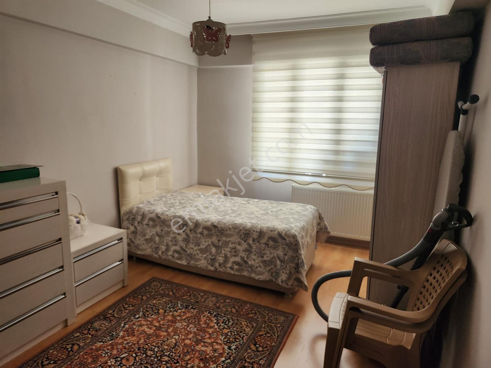 İzmir Buca Güven Mahallesinde Bakımlı Satılık 3+1 Daire. - Görsel 31